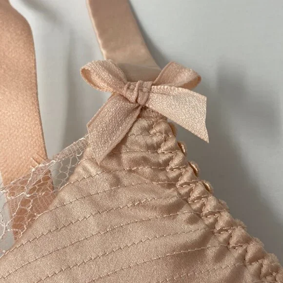 Agent Provocateur Helene Peach Silk Bra 34B - Picture 11 of 16